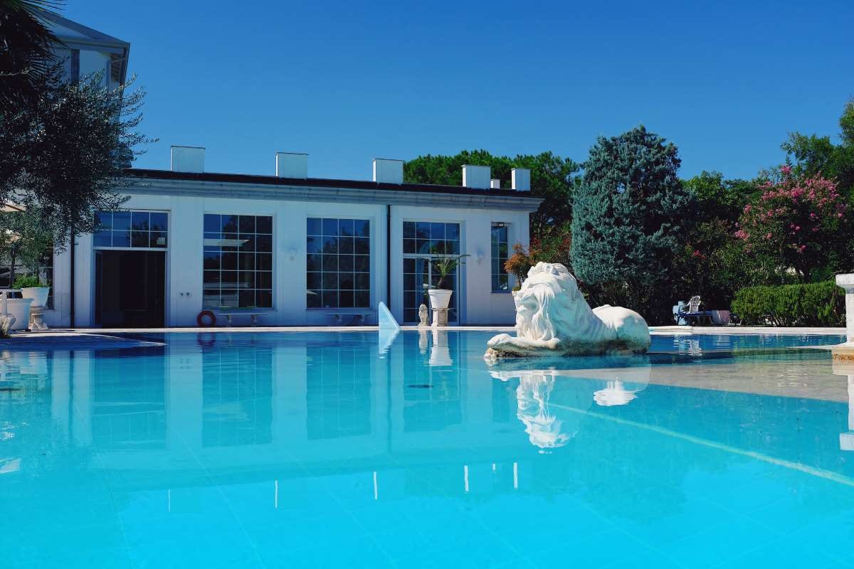 Are Seasonal Promotions Worth It in the Pool Industry? — pool service business insights