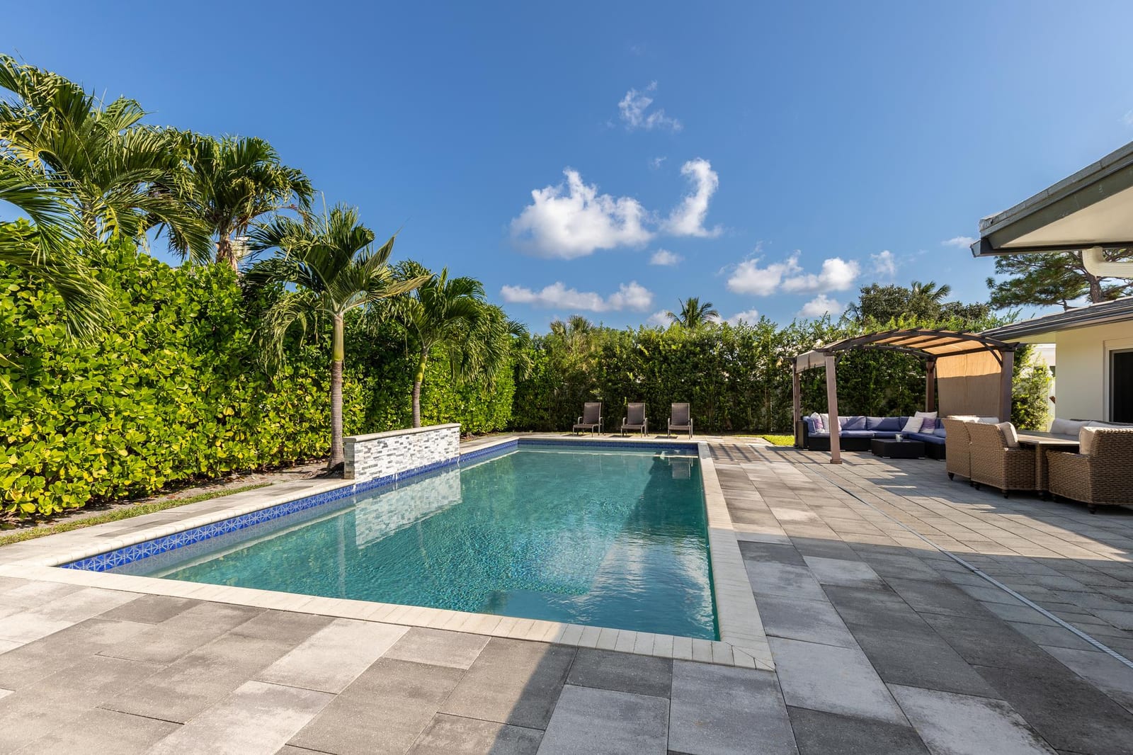 Creating Seasonal Marketing Campaigns for Pool Route Promotions — pool service business insights