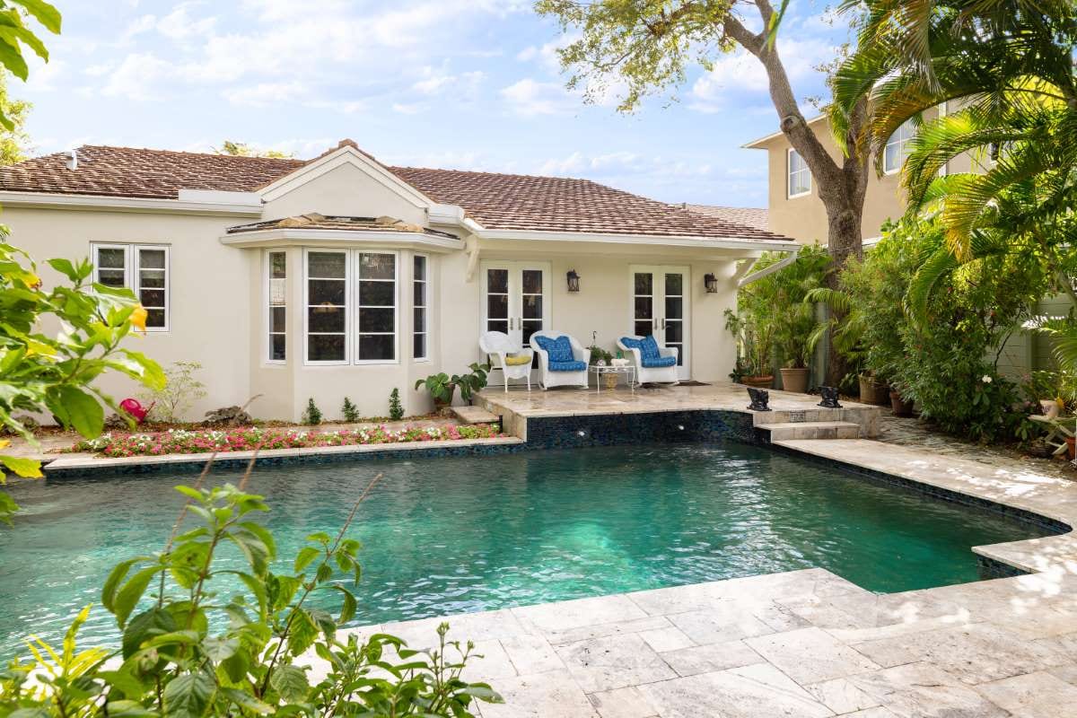 How Home Renovations Affect Pool Water Clarity — pool service business insights