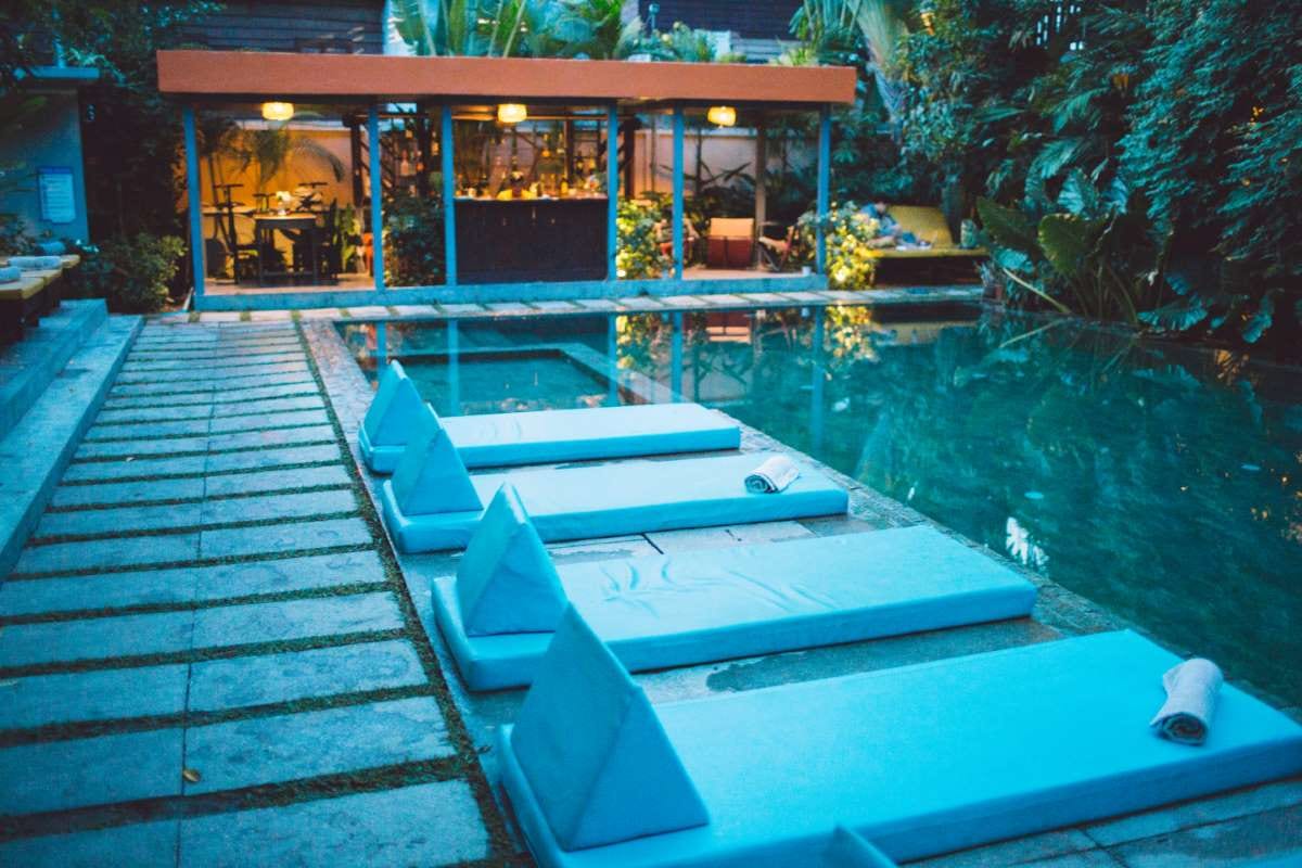 How to Build a Pool Route: Clearwater, Pinellas County, Cape Coral, Lee County, Haines City, Lutz, and Tallahassee, Florida — pool service business insights