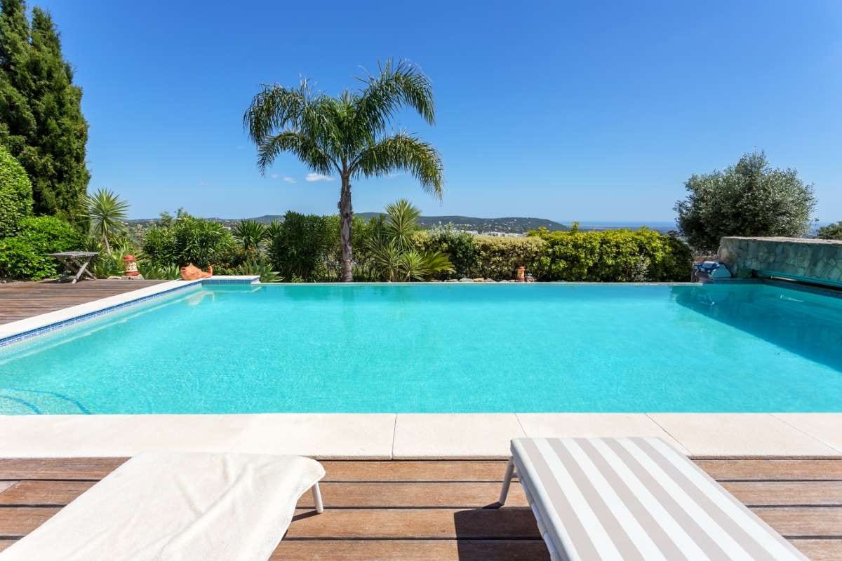How to Train Seasonal Techs Quickly in Delray Beach, Florida — pool service business insights