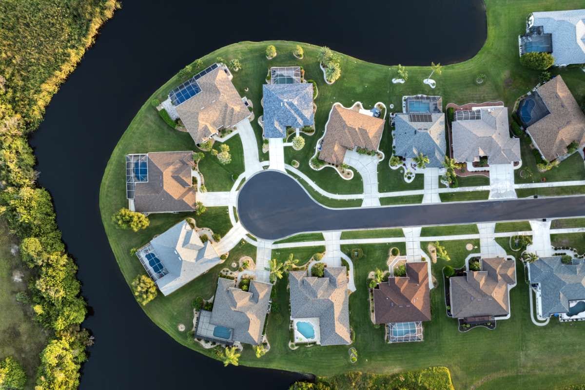 Pool Route Business: Is It Right for You? — pool service business insights