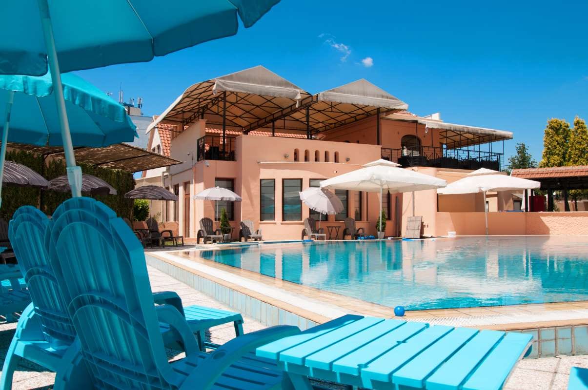 Swimming Pool Routes Near Me: Cape Coral, Lee County, Bradenton, Manatee County, Sanford, Boca Raton, Bonita Springs, Florida — pool service business insights