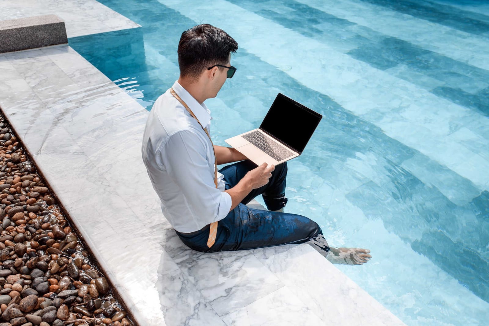 The Challenges of Maintaining Pools in El Paso’s Dry Climate — pool service business insights