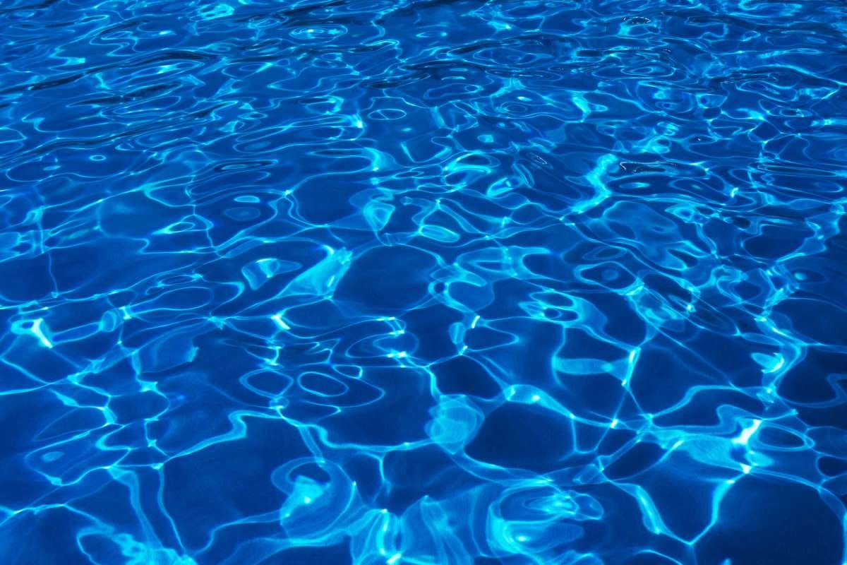 The Do’s and Don’ts of Delegating Pool Service Tasks — pool service business insights