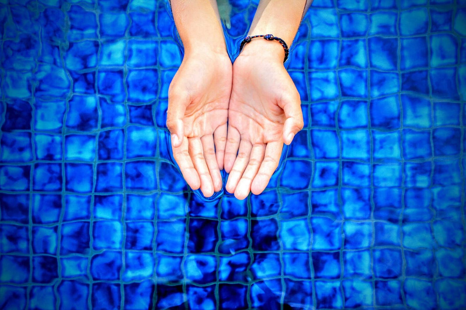 Using Surveys to Improve Customer Satisfaction in Pool Routes — pool service business insights