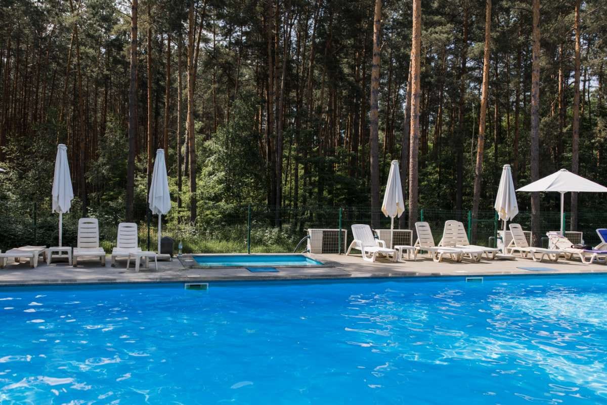 When to Transition to Digital Payments in Deltona, Florida — pool service business insights