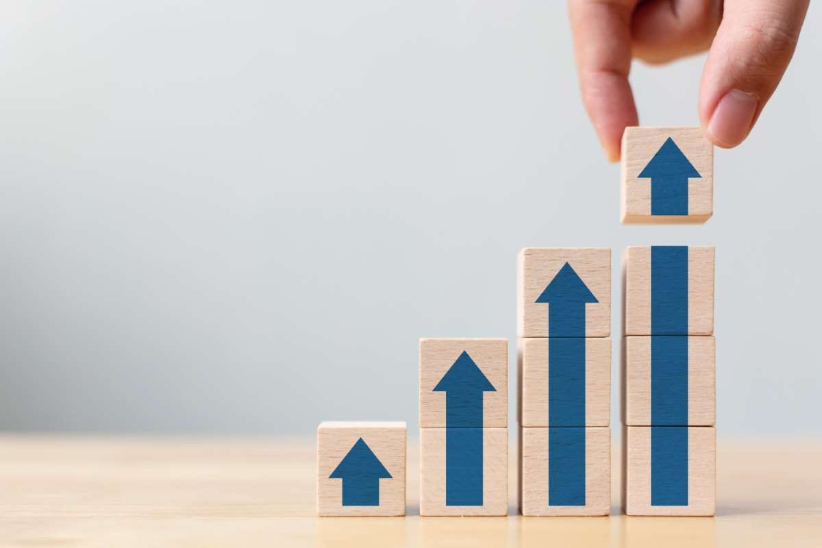 Where Pool Routes Are Selling Fastest in Jefferson County, Texas — pool service business insights
