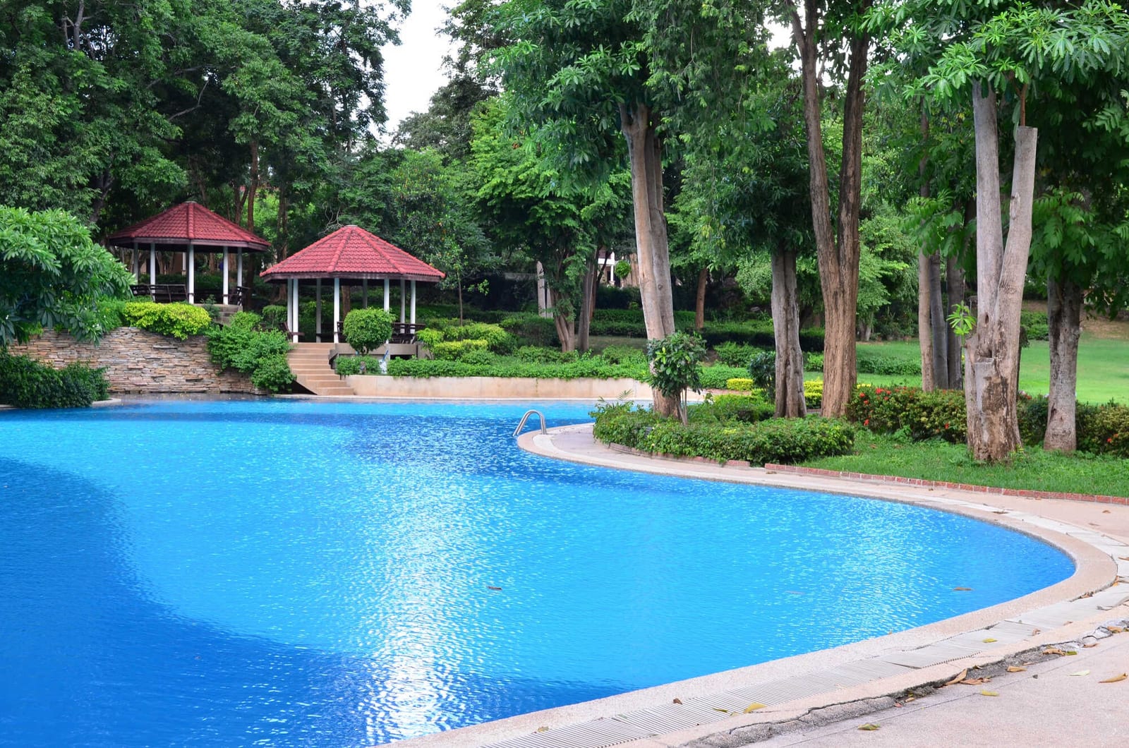 Where to Start a Pool Route in Santa Cruz County, California — pool service business insights